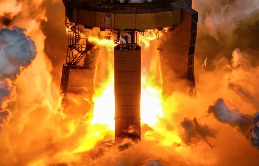 Черговий удар по іміджу SpaceX: двигун Starship Raptor вибухнув під час ...